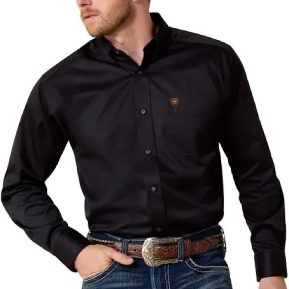 Ariat Men's Solid Twill Classic Fit Shirt XL Black